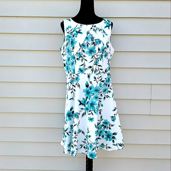 Alyx Dresses & Skirts - Alyx Spring Elegance: Enchanting Green Floral Sleeveless A-Line Dress Sz 18
